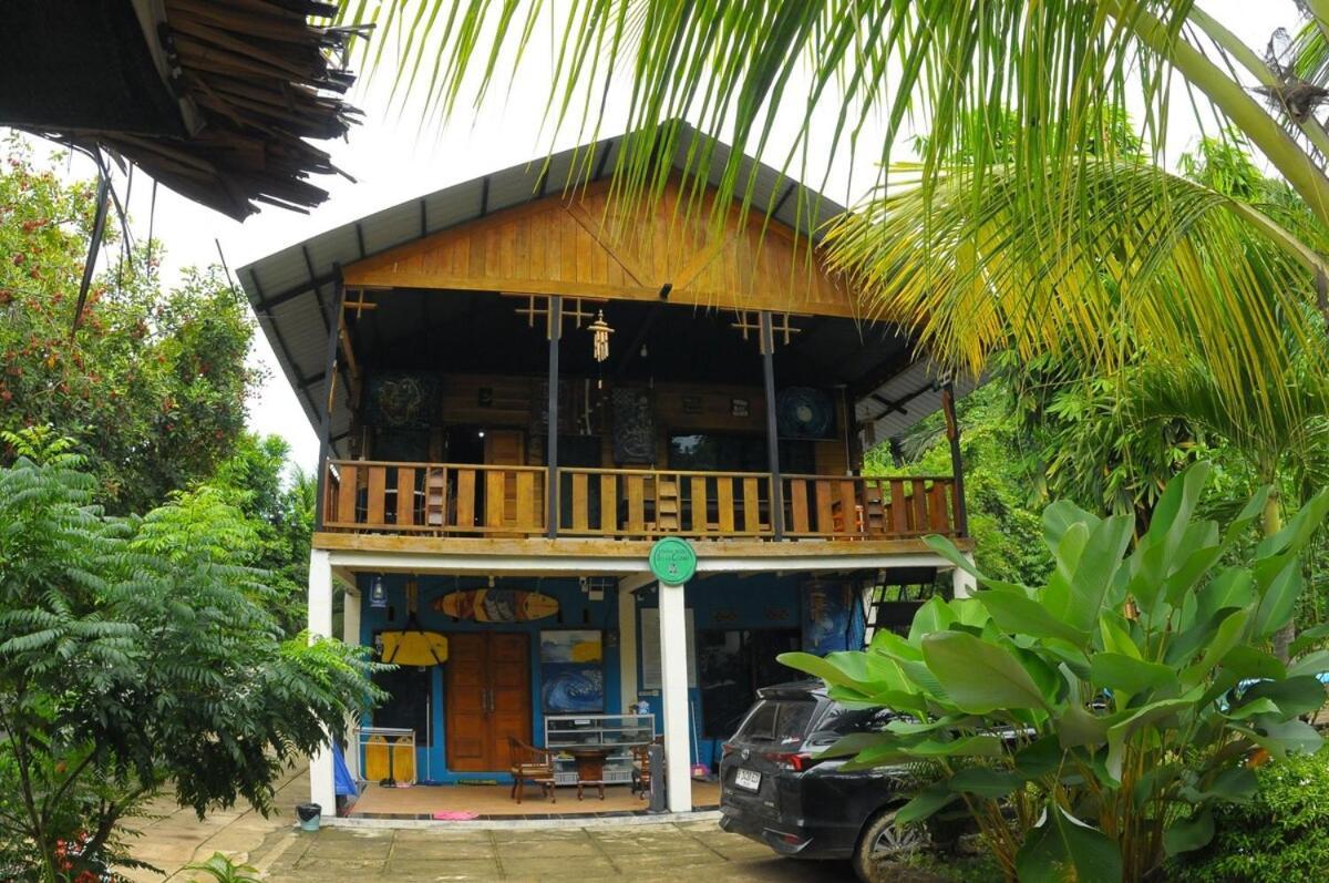 Apartmán Air Manis Secret Surfcamp Taluk Batung Exteriér fotografie